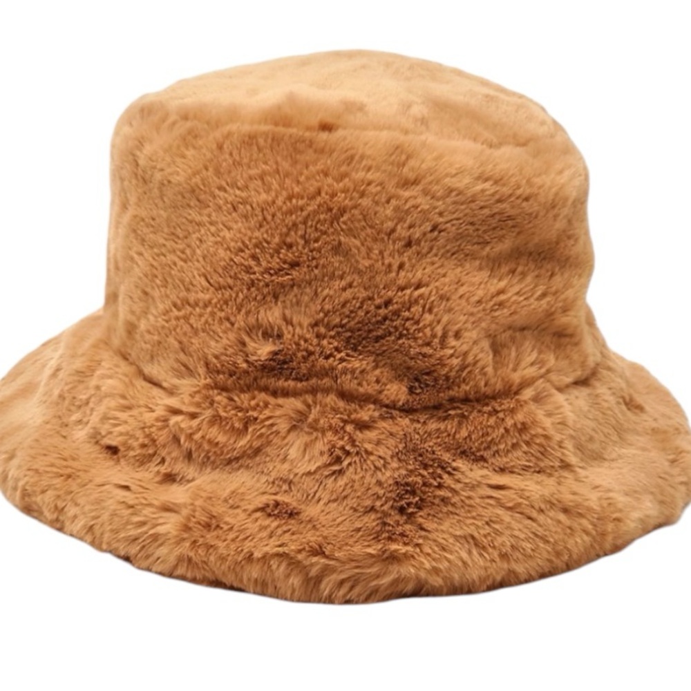 NWT Boohoo faux fur bucket hat